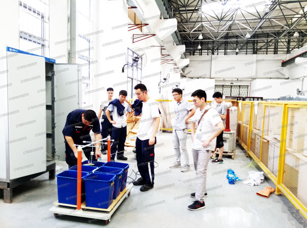 絕緣靴耐壓試驗(yàn)裝置