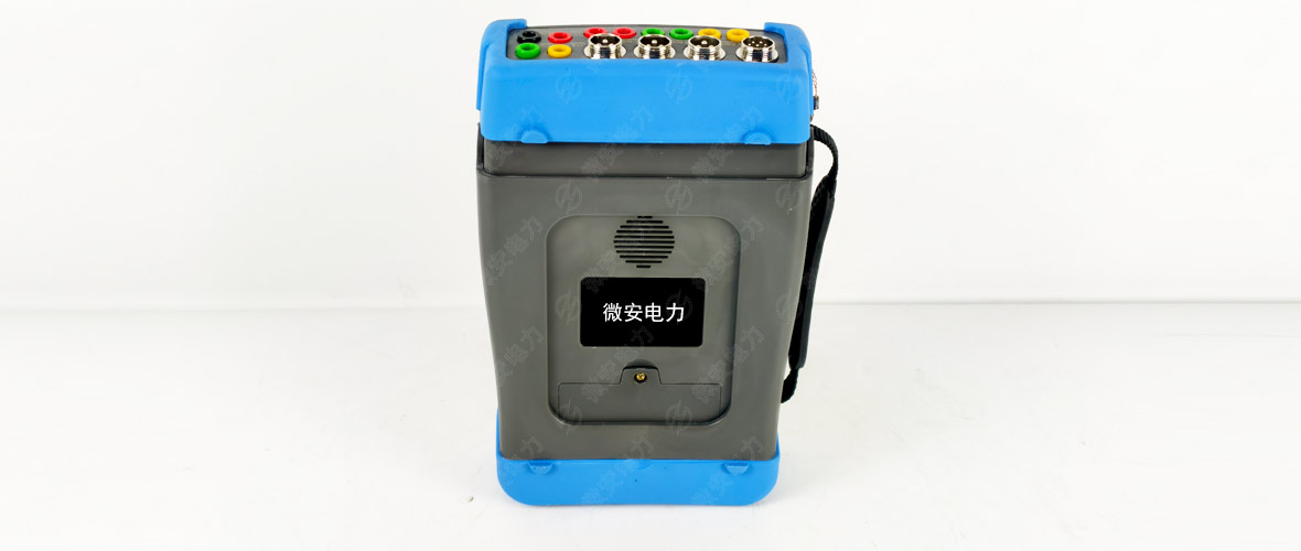 手持式三相電能表現(xiàn)場校驗(yàn)儀